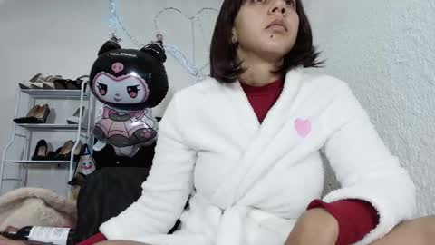 Snapshot of isabelle_sara chatting on 03/17/26, 09:34 isabelle_sara online show from 03/17/26, 09:34