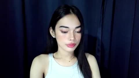 Snapshot of isabelle_willis chatting on 09/22/25, 01:13 Isabelle online show from 09/22/25, 01:13