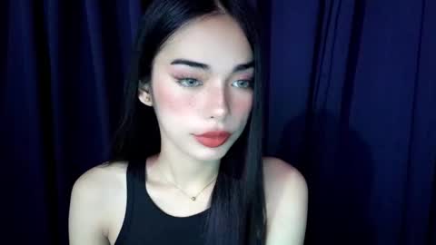 Snapshot of isabelle_willis chatting on 12/02/25, 06:41 Isabelle online show from 12/02/25, 06:41