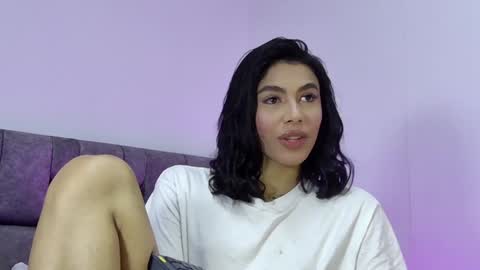 Isa online show from 12/06/24, 11:00