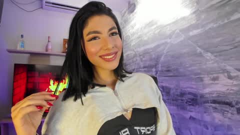 Isa online show from 01/11/25, 05:20