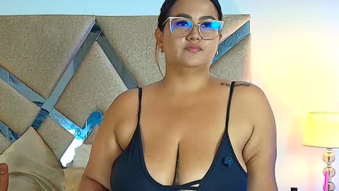IsabellMendez online show from 09/10/25, 06:52