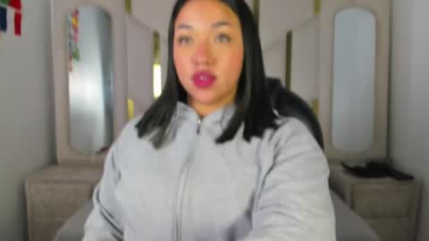 isabellrodriguez18 online show from 07/17/26, 12:34