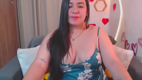 Isa online show from 02/19/26, 04:03