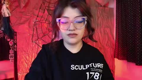 Snapshot of isaferrer06 chatting on 10/13/25, 09:20 Isabella Ferrer online show from 10/13/25, 09:20