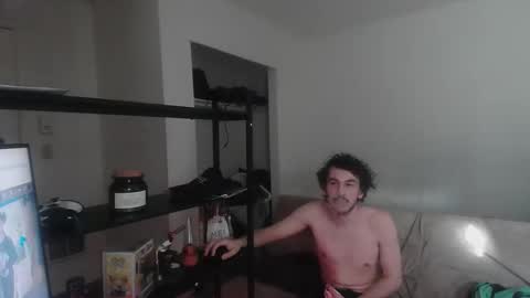 Snapshot of isaiahf24 chatting on 04/18/26, 10:32 isaiahf24 online show from 04/18/26, 10:32