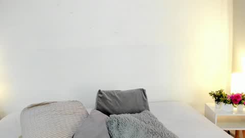 Snapshot of isameow chatting on 12/04/24, 09:35 isameow online show from 12/04/24, 09:35