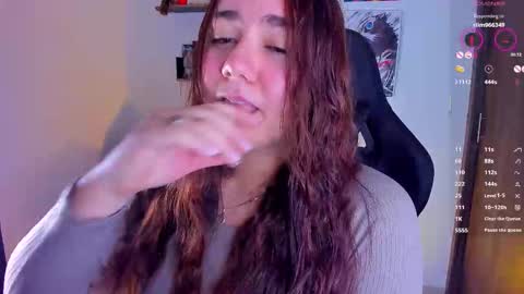 Isa online show from 10/31/25, 10:00