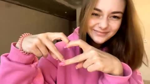 Issa online show from 11/14/25, 07:29