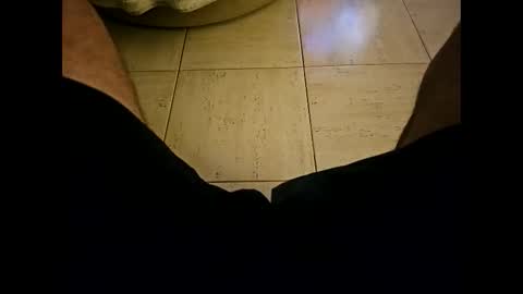 Snapshot of iscrewinutibolt chatting on 02/08/26, 11:02 Carlos online show from 02/08/26, 11:02