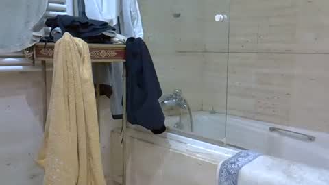 isd1969 online show from 01/18/25, 02:23