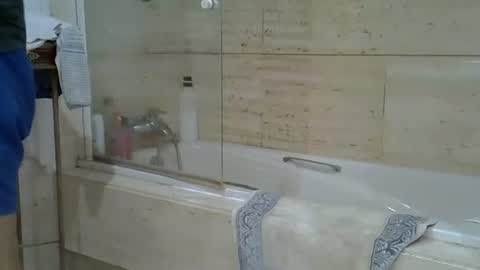 isd1969 online show from 10/01/25, 01:17