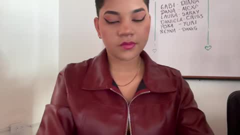 isabela online show from 09/17/25, 05:36