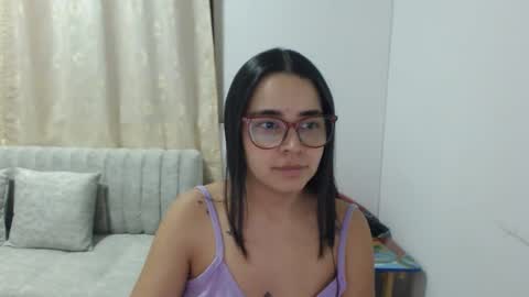 Snapshot of isemma chatting on 03/11/26, 03:34 Emma online show from 03/11/26, 03:34