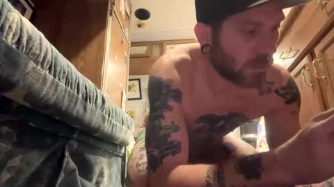 Snapshot of ishouldntbeonhereagain chatting on 10/23/25, 06:56 Daddy Master Master Daddy online show from 10/23/25, 06:56