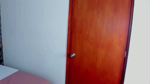 Snapshot of isidel79 chatting on 02/27/26, 12:38 isidel79 online show from 02/27/26, 12:38