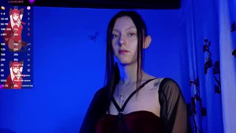 Snapshot of isis1012 chatting on 03/25/26, 02:28 isa online show from 03/25/26, 02:28