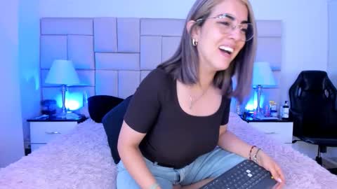 Pauli online show from 01/06/26, 01:59