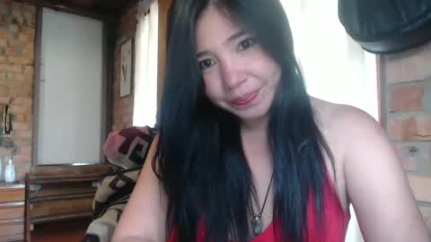 Snapshot of isis_moon88 chatting on 10/17/25, 12:41 isis online show from 10/17/25, 12:41