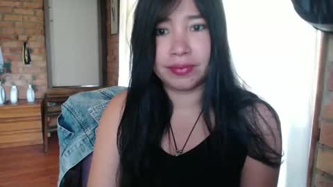 Snapshot of isis_moon88 chatting on 10/29/25, 02:08 isis online show from 10/29/25, 02:08