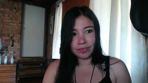 Snapshot of isis_moon88 chatting on 11/05/25, 02:39 isis online show from 11/05/25, 02:39