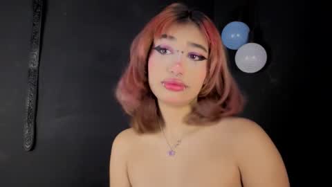 Isisjones18 online show from 10/04/25, 09:40