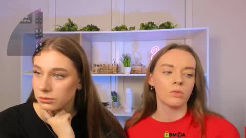 Snapshot of isla_dior chatting on 10/08/25, 08:56 isla_dior online show from 10/08/25, 08:56