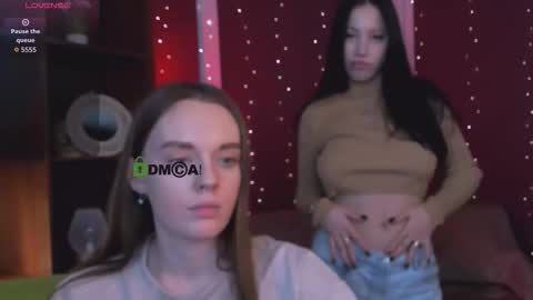 Snapshot of isla_dior chatting on 11/18/25, 03:05 isla_dior online show from 11/18/25, 03:05