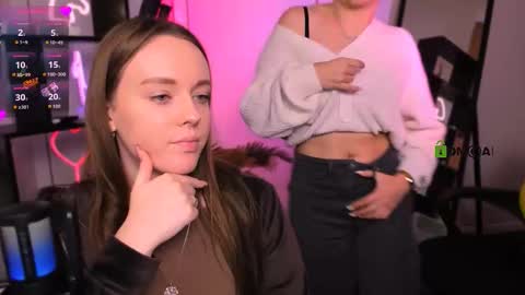 Snapshot of isla_dior chatting on 12/14/25, 07:58 isla_dior online show from 12/14/25, 07:58