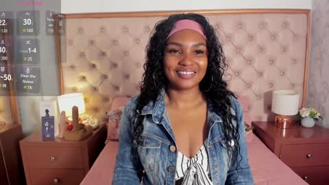 Snapshot of isla_scott chatting on 02/02/25, 11:08 Vanessa online show from 02/02/25, 11:08