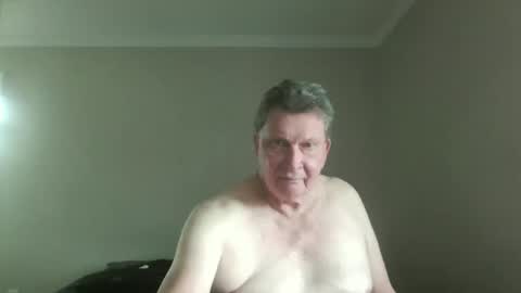 island625103 online show from 09/12/25, 08:31