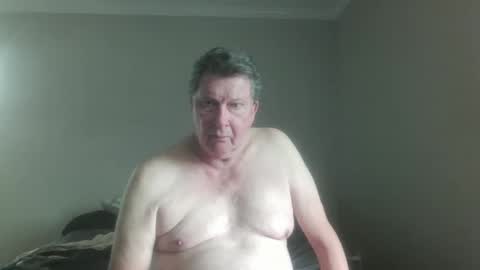 island625103 online show from 09/29/25, 05:18