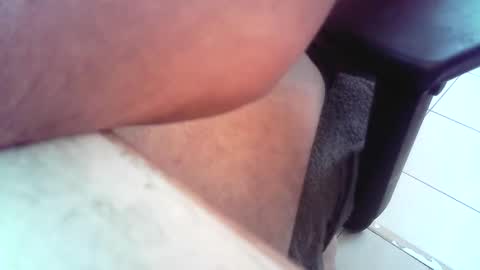 Snapshot of islandforfun chatting on 04/21/26, 06:55 islandforfun online show from 04/21/26, 06:55