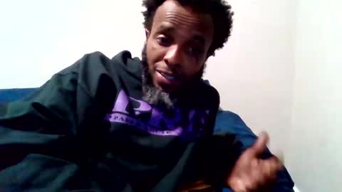 islandmaker online show from 11/01/25, 02:35