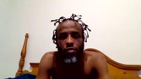 Snapshot of islandmaker chatting on 02/24/26, 06:22 islandmaker online show from 02/24/26, 06:22