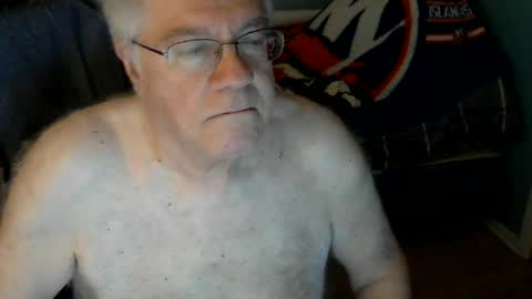 Snapshot of islesman22 chatting on 06/18/26, 09:25 islesman22 online show from 06/18/26, 09:25