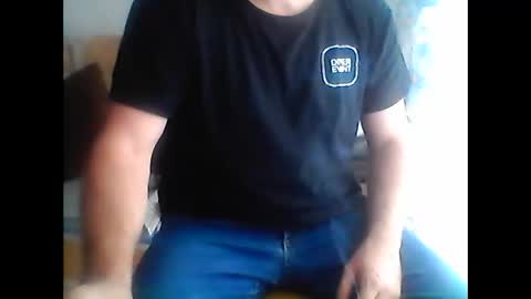 Snapshot of isma40good chatting on 10/26/25, 12:44 isma40good online show from 10/26/25, 12:44