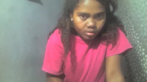 ismayrah online show from 05/19/26, 02:18