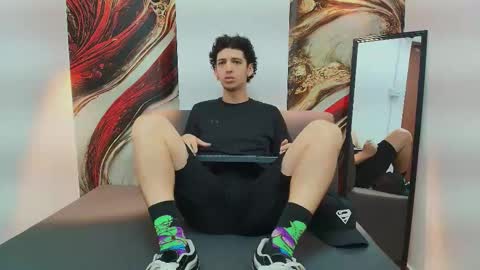 Israel online show from 11/06/25, 07:26