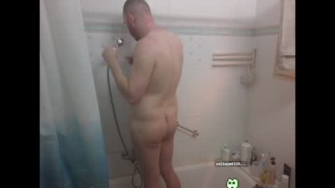 Snapshot of israeli_tall chatting on 12/13/24, 04:16 Tall Jewish Ginger DOM online show from 12/13/24, 04:16