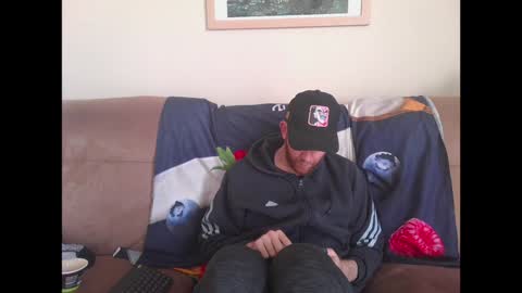 Snapshot of israeli_tall chatting on 12/22/24, 11:00 Tall Jewish Ginger DOM online show from 12/22/24, 11:00