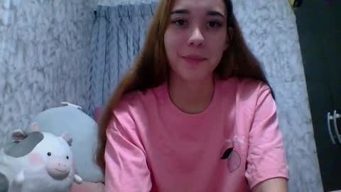 Snapshot of issa30213 chatting on 12/31/24, 05:55 Issa online show from 12/31/24, 05:55