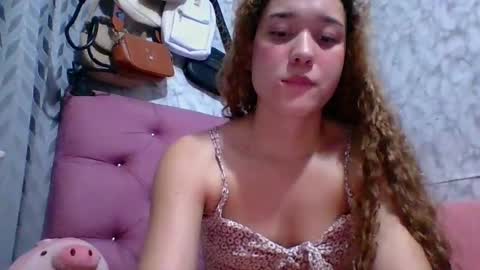 Snapshot of issa30213 chatting on 02/26/25, 05:53 Issa online show from 02/26/25, 05:53