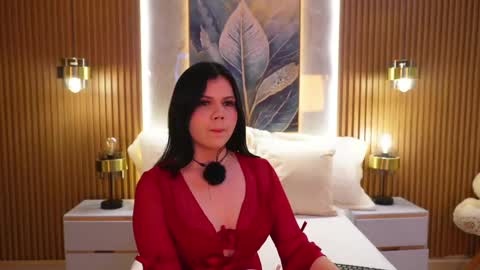 Snapshot of issa_baby_ chatting on 09/19/25, 05:09 issa baby online show from 09/19/25, 05:09