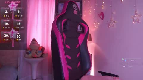 ISSA  online show from 10/03/25, 09:01