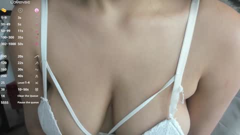 Issa  online show from 12/12/24, 12:01