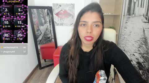 Issa  online show from 01/07/25, 04:27