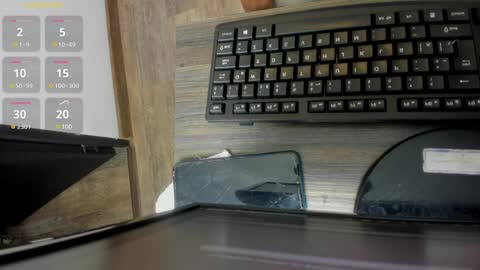 Snapshot of issa_nassar chatting on 01/09/25, 12:41 Issa online show from 01/09/25, 12:41