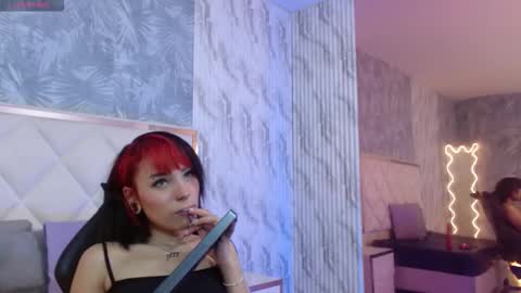 Issa online show from 02/12/26, 03:45