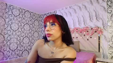 Snapshot of issa_tay1 chatting on 03/26/26, 05:02 Issa online show from 03/26/26, 05:02